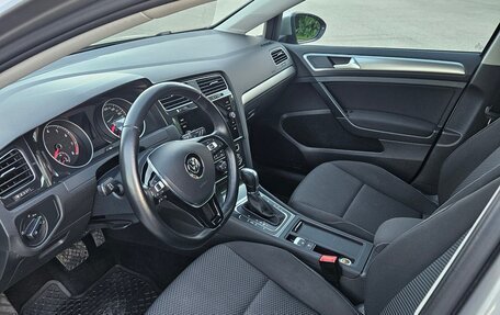 Volkswagen Golf VII, 2018 год, 1 470 000 рублей, 10 фотография