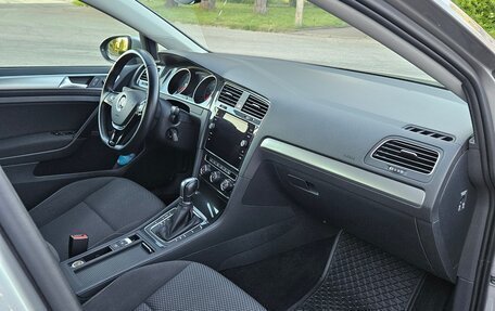 Volkswagen Golf VII, 2018 год, 1 470 000 рублей, 7 фотография