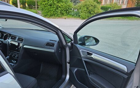 Volkswagen Golf VII, 2018 год, 1 470 000 рублей, 8 фотография