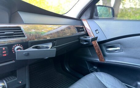 BMW 5 серия, 2003 год, 750 000 рублей, 10 фотография
