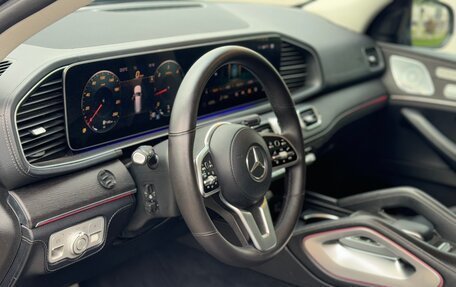 Mercedes-Benz GLS, 2019 год, 6 300 000 рублей, 38 фотография