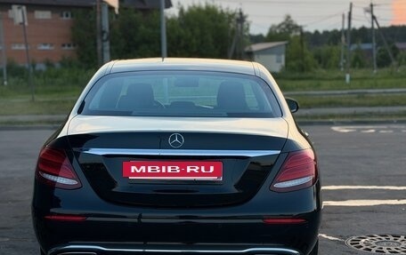 Mercedes-Benz E-Класс, 2017 год, 4 000 000 рублей, 5 фотография