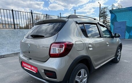 Renault Sandero II рестайлинг, 2018 год, 825 000 рублей, 3 фотография