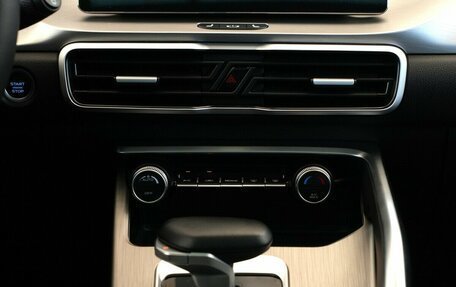 Geely Coolray I, 2023 год, 1 875 000 рублей, 8 фотография