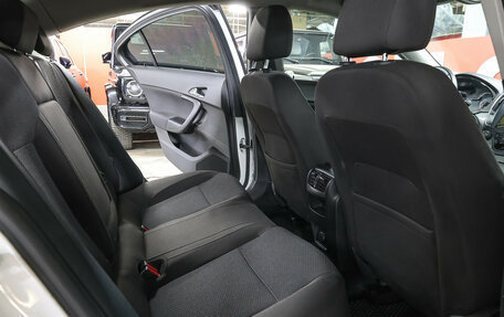 Opel Insignia II рестайлинг, 2014 год, 1 299 000 рублей, 13 фотография