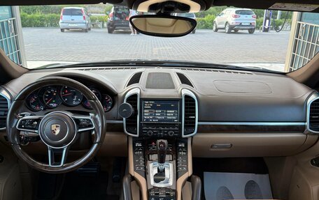 Porsche Cayenne III, 2016 год, 4 299 000 рублей, 23 фотография