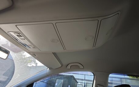 Volkswagen Touran III, 2008 год, 800 000 рублей, 13 фотография