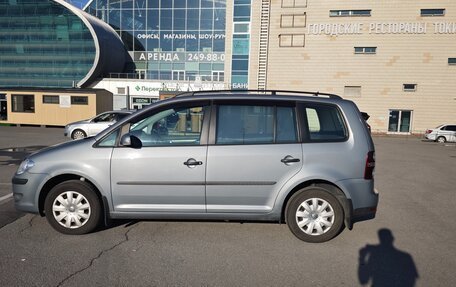 Volkswagen Touran III, 2008 год, 800 000 рублей, 8 фотография
