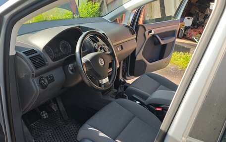 Volkswagen Touran III, 2008 год, 800 000 рублей, 11 фотография