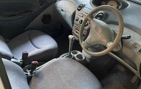 Toyota Vitz, 2001 год, 345 000 рублей, 7 фотография