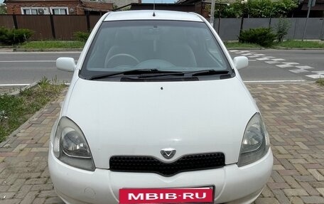 Toyota Vitz, 2001 год, 345 000 рублей, 2 фотография