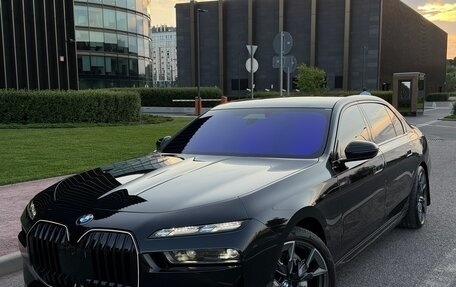 BMW 7 серия, 2022 год, 6 999 900 рублей, 2 фотография