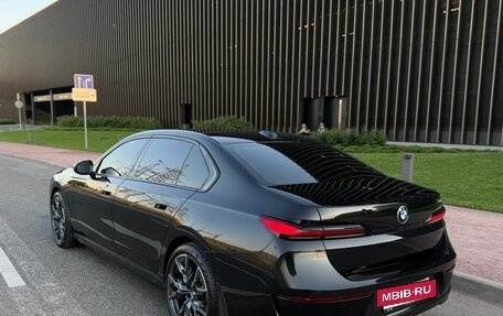 BMW 7 серия, 2022 год, 6 999 900 рублей, 4 фотография