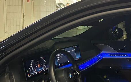 BMW 7 серия, 2022 год, 6 999 900 рублей, 21 фотография