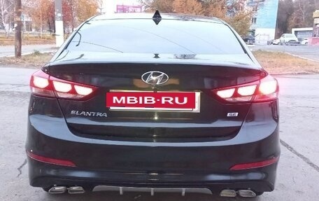 Hyundai Elantra VI рестайлинг, 2017 год, 1 070 000 рублей, 2 фотография