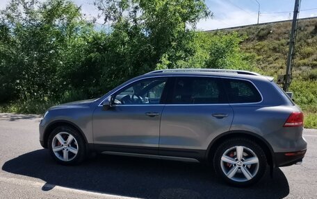 Volkswagen Touareg III, 2012 год, 2 350 000 рублей, 13 фотография