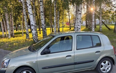 Renault Clio III, 2003 год, 200 000 рублей, 2 фотография