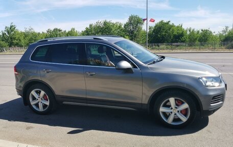 Volkswagen Touareg III, 2012 год, 2 350 000 рублей, 8 фотография