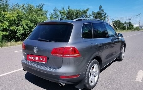 Volkswagen Touareg III, 2012 год, 2 350 000 рублей, 14 фотография