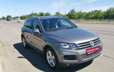 Volkswagen Touareg III, 2012 год, 2 350 000 рублей, 9 фотография