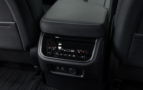 Infiniti QX80, 2026 год, 18 190 000 рублей, 32 фотография