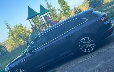 Renault Talisman, 2017 год, 1 750 000 рублей, 2 фотография