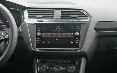 Volkswagen Tiguan II, 2019 год, 2 780 000 рублей, 12 фотография