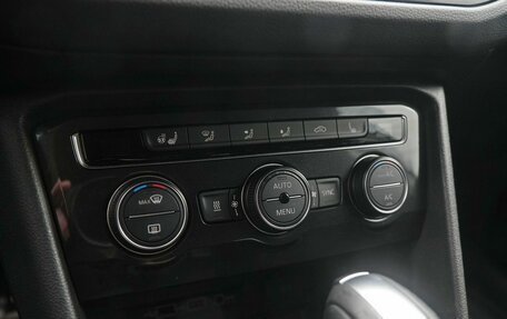 Volkswagen Tiguan II, 2019 год, 2 780 000 рублей, 14 фотография