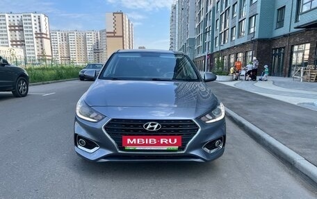 Hyundai Solaris II рестайлинг, 2018 год, 1 305 000 рублей, 2 фотография