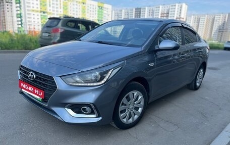 Hyundai Solaris II рестайлинг, 2018 год, 1 305 000 рублей, 4 фотография