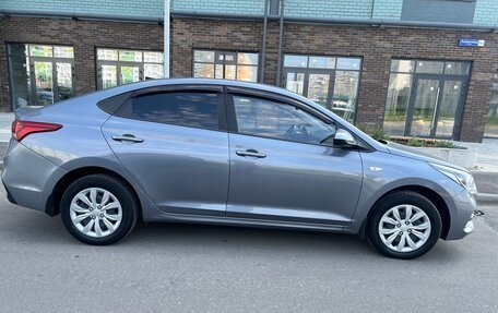 Hyundai Solaris II рестайлинг, 2018 год, 1 305 000 рублей, 8 фотография