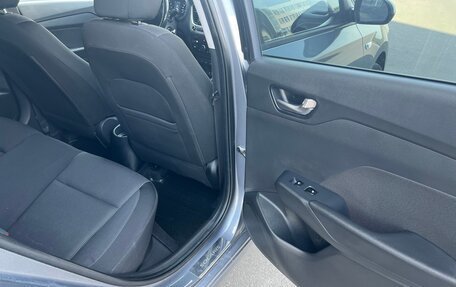 Hyundai Solaris II рестайлинг, 2018 год, 1 305 000 рублей, 15 фотография
