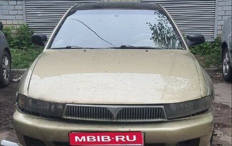 Mitsubishi Galant VIII, 2000 год, 150 000 рублей, 1 фотография