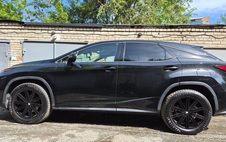 Lexus RX IV рестайлинг, 2016 год, 3 800 000 рублей, 17 фотография