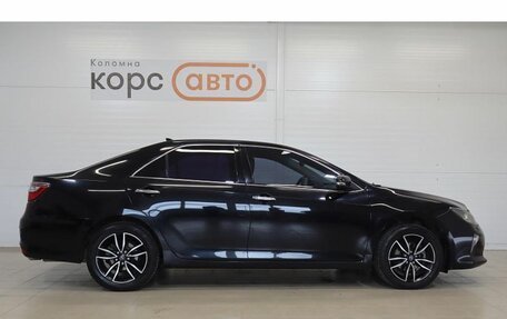 Toyota Camry, 2017 год, 2 199 000 рублей, 4 фотография