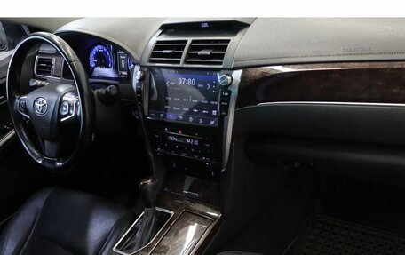 Toyota Camry, 2017 год, 2 199 000 рублей, 5 фотография