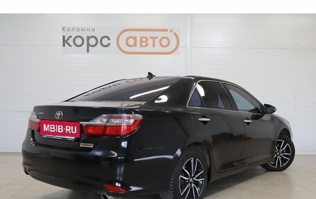 Toyota Camry, 2017 год, 2 199 000 рублей, 3 фотография