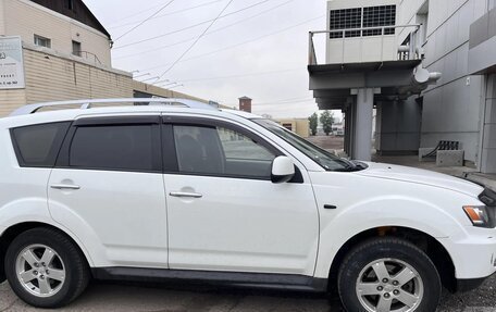 Mitsubishi Outlander III рестайлинг 3, 2010 год, 1 250 000 рублей, 5 фотография
