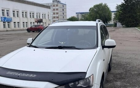 Mitsubishi Outlander III рестайлинг 3, 2010 год, 1 250 000 рублей, 1 фотография