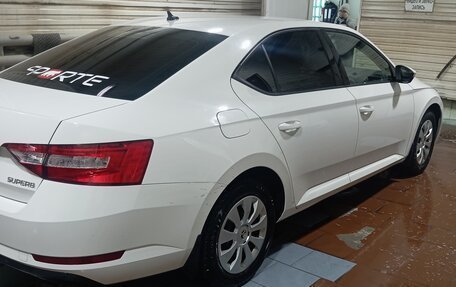 Skoda Superb III рестайлинг, 2018 год, 1 550 000 рублей, 7 фотография
