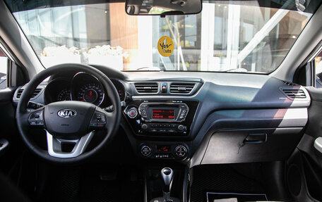 KIA Rio III рестайлинг, 2012 год, 875 000 рублей, 16 фотография