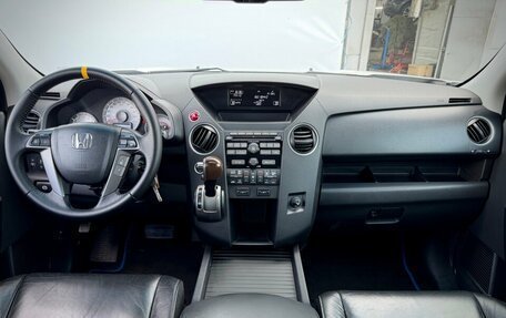 Honda Pilot III рестайлинг, 2013 год, 2 100 000 рублей, 15 фотография
