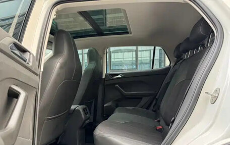 Volkswagen T-Cross I, 2022 год, 1 550 007 рублей, 9 фотография