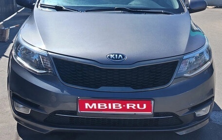 KIA Rio III рестайлинг, 2016 год, 999 999 рублей, 1 фотография