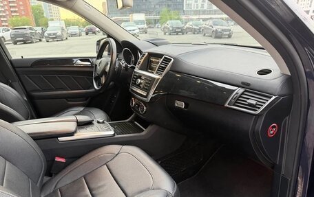 Mercedes-Benz GL-Класс, 2015 год, 3 440 000 рублей, 4 фотография