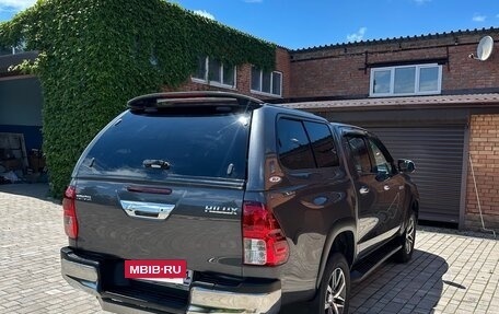 Toyota Hilux VIII, 2018 год, 4 040 000 рублей, 4 фотография