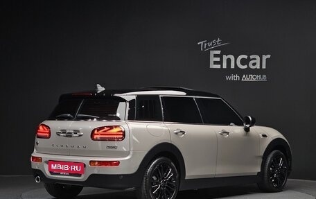 MINI Clubman, 2023 год, 2 360 000 рублей, 3 фотография