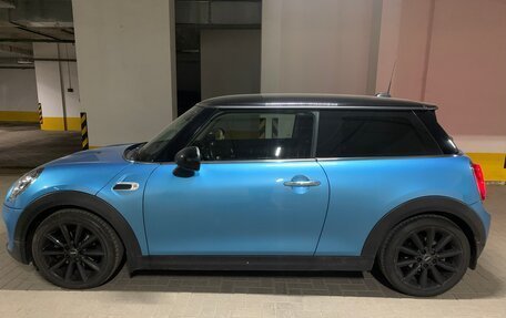 MINI Hatch, 2018 год, 2 090 000 рублей, 3 фотография