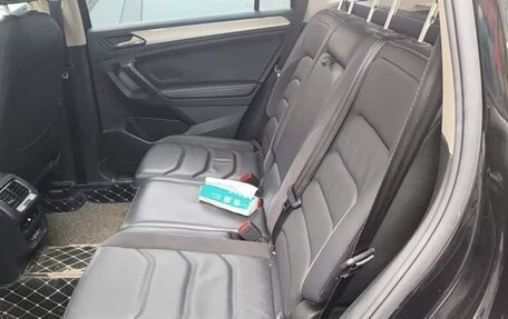 Volkswagen Tiguan II, 2019 год, 1 647 000 рублей, 18 фотография