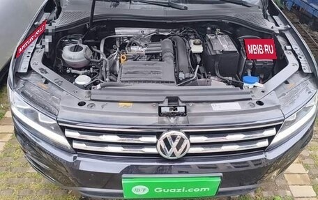 Volkswagen Tiguan II, 2019 год, 1 647 000 рублей, 21 фотография